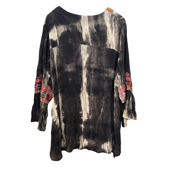 Calessa Womens XL Tunic 3/4 Sleeve Artsy Colorful Boho Tunic Wearable Art - Picture 2 of 10